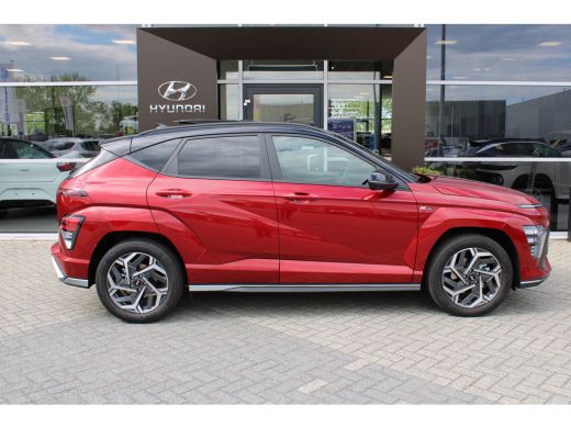 Hyundai KONA 1.6 GDI HEV N Line Sky | DEMO | Open dak | 360 Graden camera | Elektrisch bedienbare voorstoelen ... ActivLease financial lease