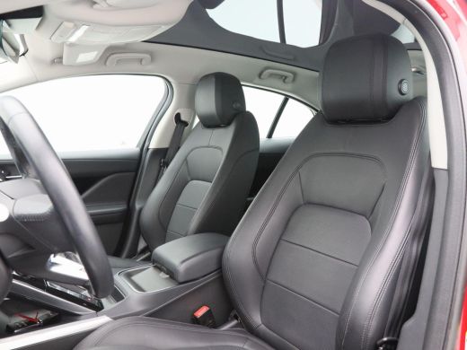 Jaguar I-PACE EV400 Business Edition S 90 kWh | Panoramadak | Leder | Navigatie | 20 Inch | Camera | 31.690 Km!! ActivLease financial lease