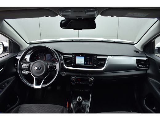 Kia Stonic 1.0 T-GDi DynamicPlusLine | Trekhaak | Apple CarPlay | Camera | Climate ActivLease financial lease