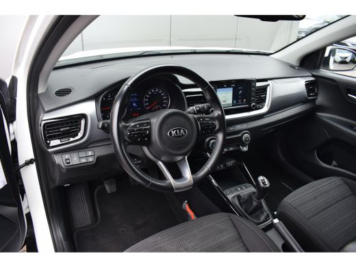 Kia Stonic 1.0 T-GDi DynamicPlusLine | Trekhaak | Apple CarPlay | Camera | Climate ActivLease financial lease