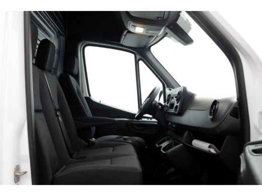 Mercedes Sprinter 315 CDI 150pk L2H2 RWD 9G Automaat Airco/Trekhaak 3500kg 10-2021 ActivLease financial lease