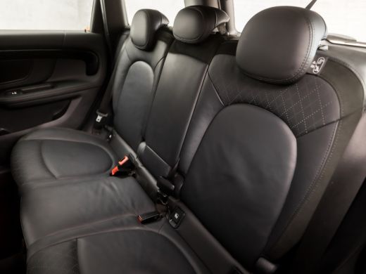 Mini Countryman 2.0 Cooper S Chili 192Pk Automaat (GROOT NAVI, CLIMATE, LEDER, STOELVERWARMING, SPORTSTOELEN, LED... ActivLease financial lease