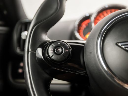 Mini Countryman 2.0 Cooper S Chili 192Pk Automaat (GROOT NAVI, CLIMATE, LEDER, STOELVERWARMING, SPORTSTOELEN, LED... ActivLease financial lease
