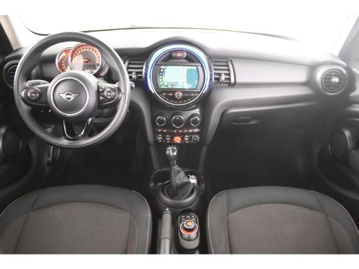 Mini Mini 1.5 One *1ste Eigenaar*Navigatie*Stoelverwarming*Parkassist* ActivLease financial lease