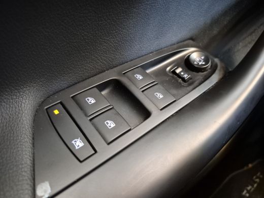 Opel Astra 1.2 Ultimate Leer | Navigatie | Massage stoel, gekoeld en verwarmd | AGR stoelen | Camera | ActivLease financial lease