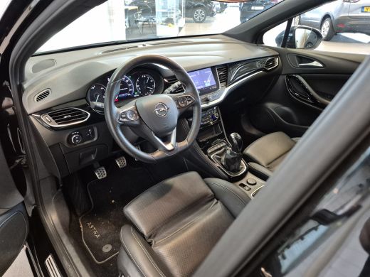 Opel Astra 1.2 Ultimate Leer | Navigatie | Massage stoel, gekoeld en verwarmd | AGR stoelen | Camera | ActivLease financial lease