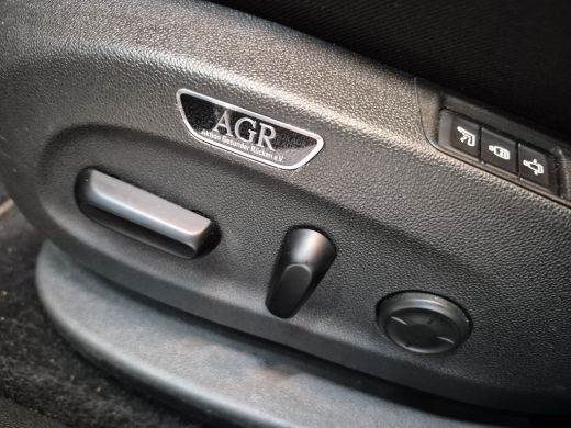 Opel Astra 1.2 Ultimate Leer | Navigatie | Massage stoel, gekoeld en verwarmd | AGR stoelen | Camera | ActivLease financial lease