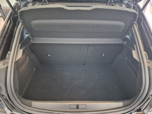 Peugeot 208 1.2 PureTech Active Pack 100pk | Airco | Apple Carplay/Android Auto|telefoonintegratie premium | ... ActivLease financial lease