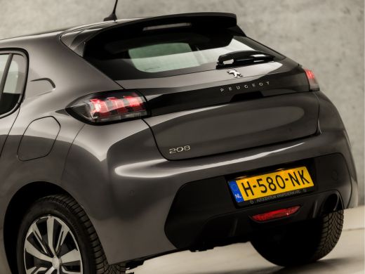 Peugeot 208 1.2 PureTech Sport (APPLE CARPLAY, GROOT NAVI, PARKEERSENSOREN, SPORTSTOELEN, LANE ASSIST, CRUISE... ActivLease financial lease