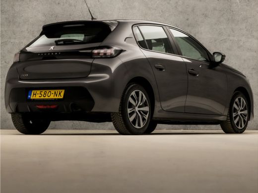 Peugeot 208 1.2 PureTech Sport (APPLE CARPLAY, GROOT NAVI, PARKEERSENSOREN, SPORTSTOELEN, LANE ASSIST, CRUISE... ActivLease financial lease