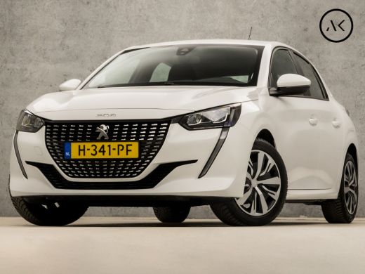 Peugeot 208 1.2 PureTech Sport (APPLE CARPLAY, GROOT NAVI, PARKEERSENSOREN, SPORTSTOELEN, LANE ASSIST, NIEUWE... Peugeot 208 1.2 PureTech Sport (APPLE CARPLAY, GROOT NAVI, PARKEERSENSOREN, SPORTSTOELEN, LANE ASSIST, NIEUWE...