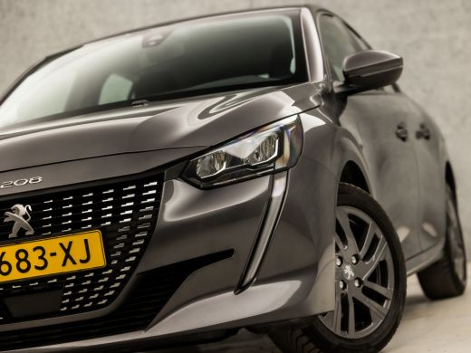 Peugeot 208 1.2 PureTech Sport (APPLE CARPLAY, GROOT NAVI, PARKEERSENSOREN, SPORTSTOELEN, LM VELGEN, LANE ASS... ActivLease financial lease