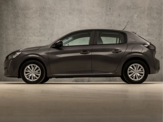 Peugeot 208 1.2 PureTech Sport (APPLE CARPLAY, GROOT NAVI, SPORTSTOELEN, DAB+, CRUISE, LANE ASSIST, NIEUWSTAAT) ActivLease financial lease