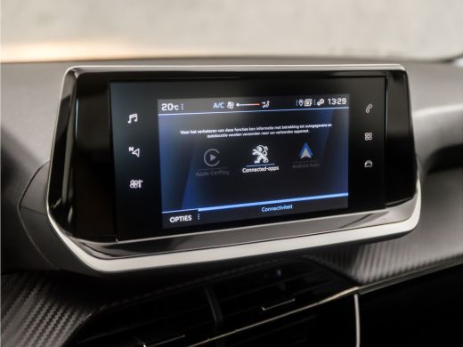 Peugeot 208 1.2 PureTech Sport (APPLE CARPLAY, GROOT NAVI, SPORTSTOELEN, DAB+, CRUISE, LANE ASSIST, NIEUWSTAAT) ActivLease financial lease