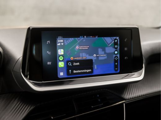 Peugeot 208 1.2 PureTech Sport (APPLE CARPLAY, GROOT NAVI, SPORTSTOELEN, DAB+, CRUISE, LANE ASSIST, NIEUWSTAAT) ActivLease financial lease