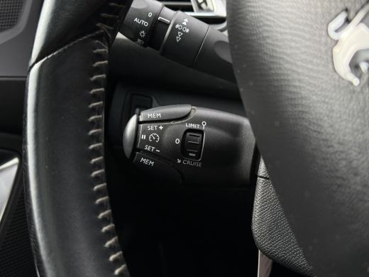 Peugeot 308 SW 1.5 BlueHDi 130pk Premium | Navi  | Camera | Panorama | Trekhaak | ActivLease financial lease