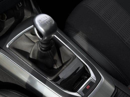 Peugeot 308 SW 1.5 BlueHDi 130pk Premium | Navi  | Camera | Panorama | Trekhaak | ActivLease financial lease
