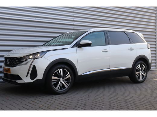 Peugeot 5008 1.2 PURETECH 130PK 7-ZITS ALLURE PACK AUTOMAAT / NAVI / CLIMA / PDC / 18" LMV / CAMERA / KEYLESS ... ActivLease financial lease