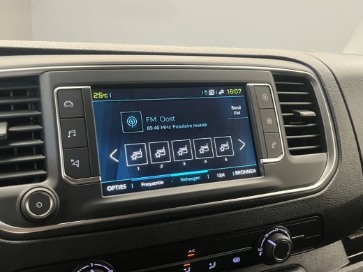 Peugeot e-Expert EV L3 75 kWh | 75KwH | Techno Nav Pakket | Verwarmbare voorstoelen | Grop Control | Comfortwand | ActivLease financial lease