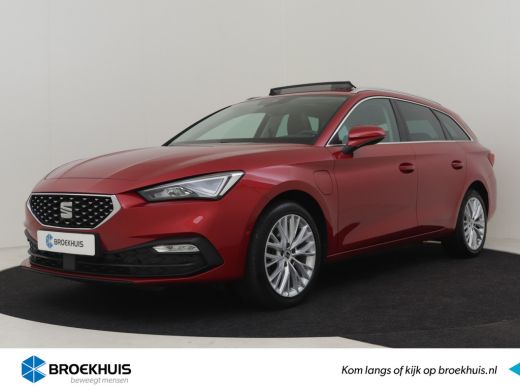 Seat Leon Sportstourer 1.4 TSI 204pk eHybrid PHEV Xcellence | Panorama dak | Keyless | Park assist | Adaptief cruise con... Seat Leon Sportstourer 1.4 TSI 204pk eHybrid PHEV Xcellence | Panorama dak | Keyless | Park assist | Adaptief cruise con...