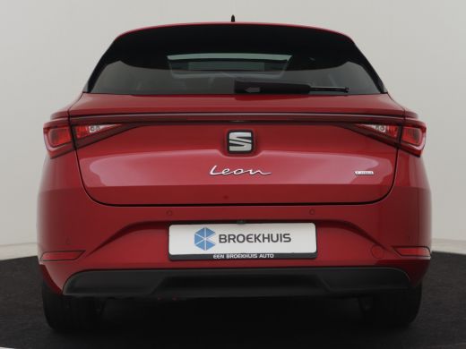 Seat Leon Sportstourer 1.4 TSI 204pk eHybrid PHEV Xcellence | Panorama dak | Keyless | Park assist | Adaptief cruise con... ActivLease financial lease