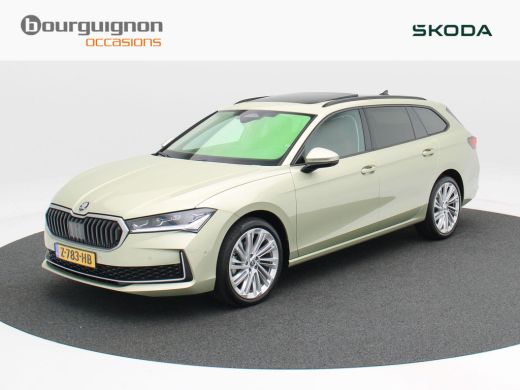 Skoda Superb Combi First Edition 1.5 TSi 150 Pk Automaat | Full LED | Panoramadak | Leder | 19 Inch | 360 Came... Skoda Superb Combi First Edition 1.5 TSi 150 Pk Automaat | Full LED | Panoramadak | Leder | 19 Inch | 360 Came...