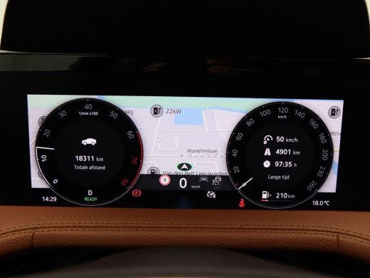 Skoda Superb Combi First Edition 1.5 TSi 150 Pk Automaat | Full LED | Panoramadak | Leder | 19 Inch | 360 Came... ActivLease financial lease