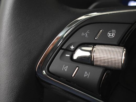 Skoda Superb Combi Laurin klement 1.4 TSI iV 218pk PHEV Laurin & Klement | Trekhaak | Canton Audio | Keyless |... ActivLease financial lease