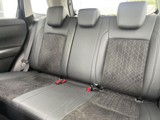 Suzuki Vitara 1.5 Hybrid Style AllGrip Automaat | All Grip | Navigatiesysteem | Achteruitrijcamera | Verwarmbar... ActivLease financial lease