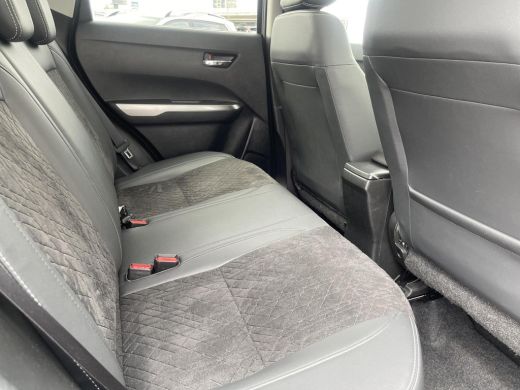 Suzuki Vitara 1.5 Hybrid Style AllGrip Automaat | All Grip | Navigatiesysteem | Achteruitrijcamera | Verwarmbar... ActivLease financial lease
