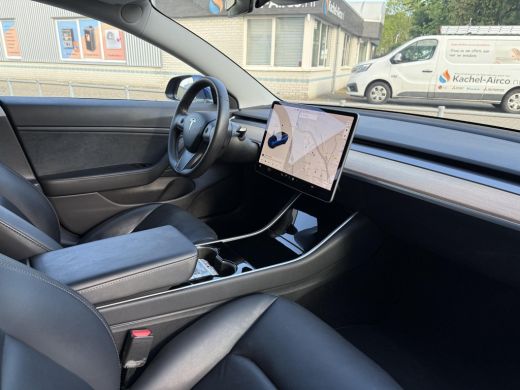 Tesla Model 3 Long Range AWD Dual | Autopilot | Panorama | Trekhaak | ActivLease financial lease
