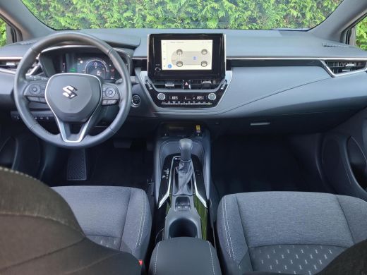 Toyota Corolla 1.8 Hybrid Style // Suzuki Swace | Apple CarPlay | Trekhaak | Blindspot | Stuurverwarming | Rijkl... ActivLease financial lease