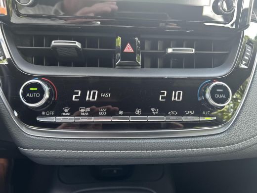 Toyota Corolla Touring Sports 1.8 Hybrid Active Plus ActivLease financial lease