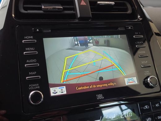 Toyota Prius 1.8 Dynamic | Apple CarPlay | Trekhaak | Navigatie | Rijklaarprijs incl. garantie | ActivLease financial lease