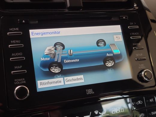 Toyota Prius 1.8 Dynamic | Apple CarPlay | Trekhaak | Navigatie | Rijklaarprijs incl. garantie | ActivLease financial lease