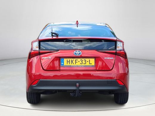 Toyota Prius 1.8 Dynamic | Apple CarPlay | Trekhaak | Navigatie | Rijklaarprijs incl. garantie | ActivLease financial lease
