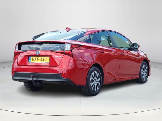 Toyota Prius 1.8 Dynamic | Apple CarPlay | Trekhaak | Navigatie | Rijklaarprijs incl. garantie | ActivLease financial lease