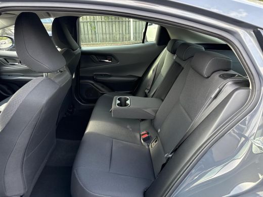 Toyota Prius 2.0 Plug-in Executive | Navigatie | Apple CarPlay/Android auto | Achteruitrijcamera | Elektrisch ... ActivLease financial lease