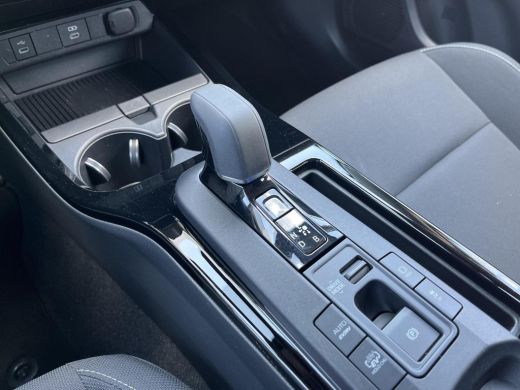 Toyota Prius 2.0 Plug-in Executive | Navigatie | Apple CarPlay/Android auto | Achteruitrijcamera | Elektrisch ... ActivLease financial lease