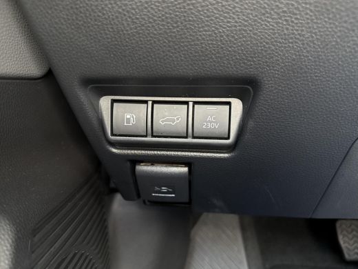 Toyota Prius 2.0 Plug-in Executive | Navigatie | Apple CarPlay/Android auto | Achteruitrijcamera | Elektrisch ... ActivLease financial lease
