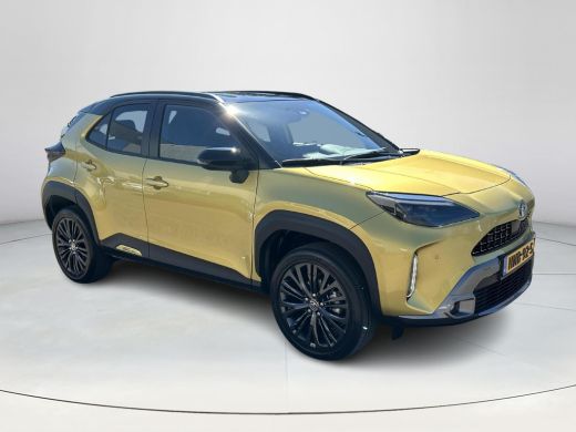 Toyota Yaris Cross 1.5 Hybrid Adventure Bi-tone ActivLease financial lease