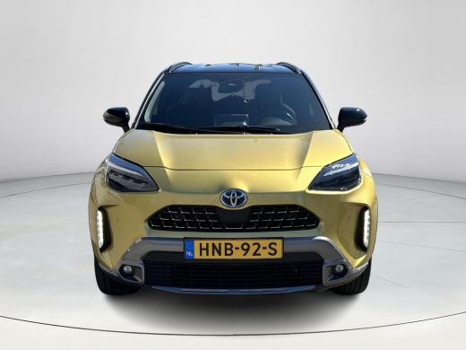 Toyota Yaris Cross 1.5 Hybrid Adventure Bi-tone ActivLease financial lease