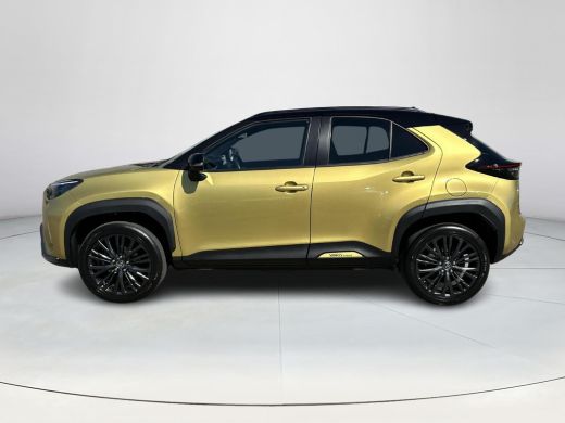 Toyota Yaris Cross 1.5 Hybrid Adventure Bi-tone ActivLease financial lease