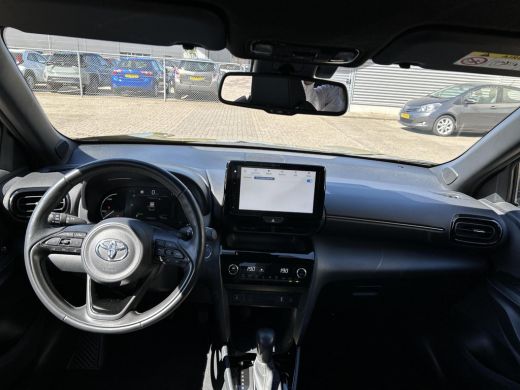 Toyota Yaris Cross 1.5 Hybrid Adventure Bi-tone ActivLease financial lease