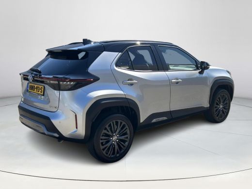 Toyota Yaris Cross 1.5 Hybrid Adventure Bi-tone ActivLease financial lease