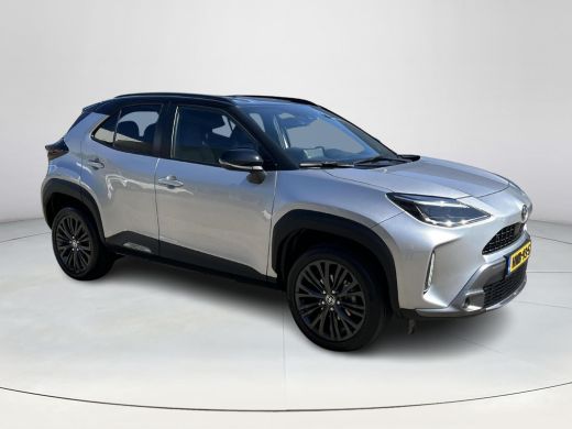 Toyota Yaris Cross 1.5 Hybrid Adventure Bi-tone ActivLease financial lease