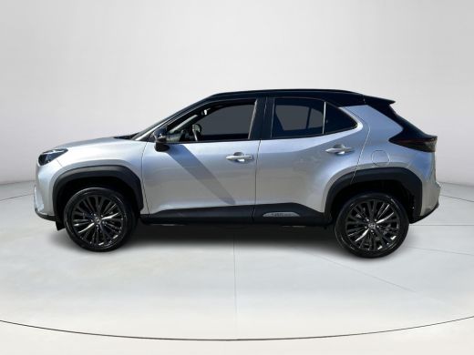Toyota Yaris Cross 1.5 Hybrid Adventure Bi-tone ActivLease financial lease