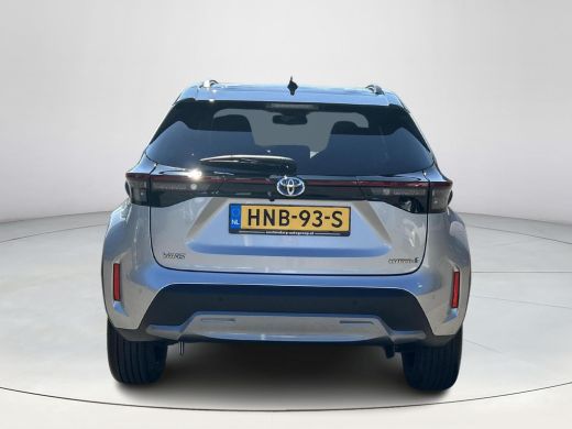 Toyota Yaris Cross 1.5 Hybrid Adventure Bi-tone ActivLease financial lease