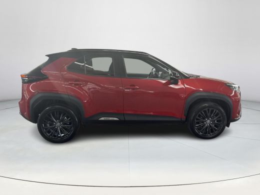 Toyota Yaris Cross 1.5 Hybrid Adventure Bi-tone ActivLease financial lease