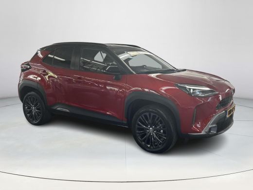 Toyota Yaris Cross 1.5 Hybrid Adventure Bi-tone ActivLease financial lease